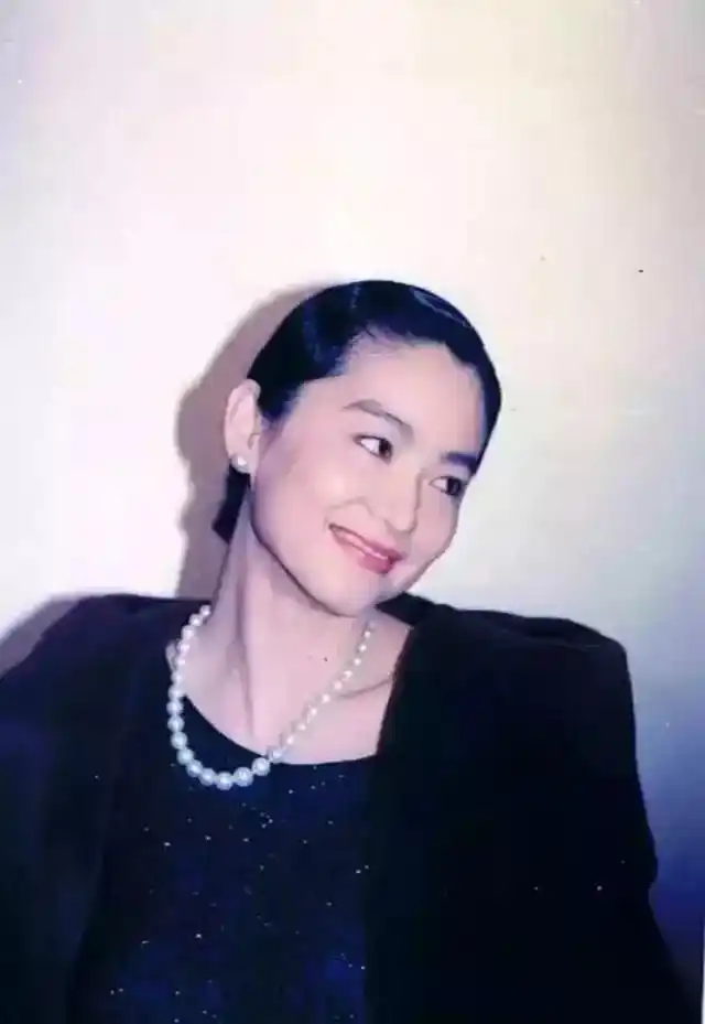 琼瑶女郎_与林青霞齐名的女明星_林青霞琼瑶剧