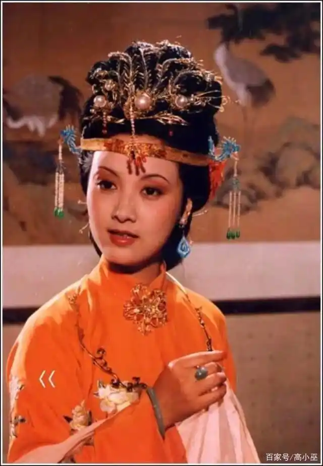 身高不够容貌来凑的女星_娱乐圈身高焦虑_娱乐圈哪些女名星很矮