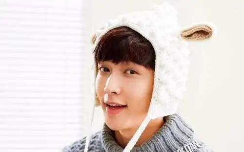 高圆圆迷人微笑_拥有迷人微笑的女星_女明星的笑容